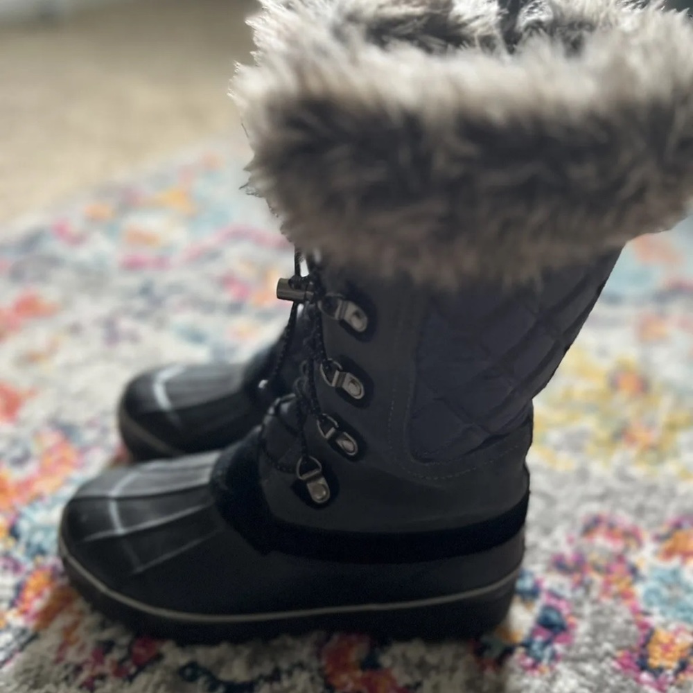 Graphite/Water-resistant/Warm/
Comfortable, excellent condition